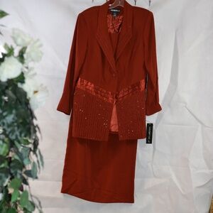 Beaded/Embellished Rust Coloured Special Occasion 2 pc suit SZ 14 Harmony NY NWT